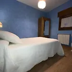 El Hilo Rojo Barrado