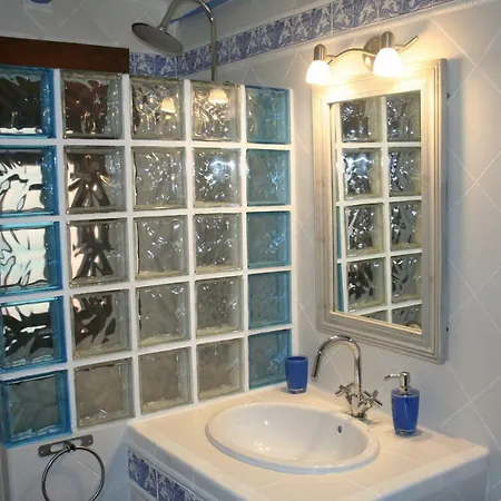 Nyaraló El Hilo Rojo Barrado